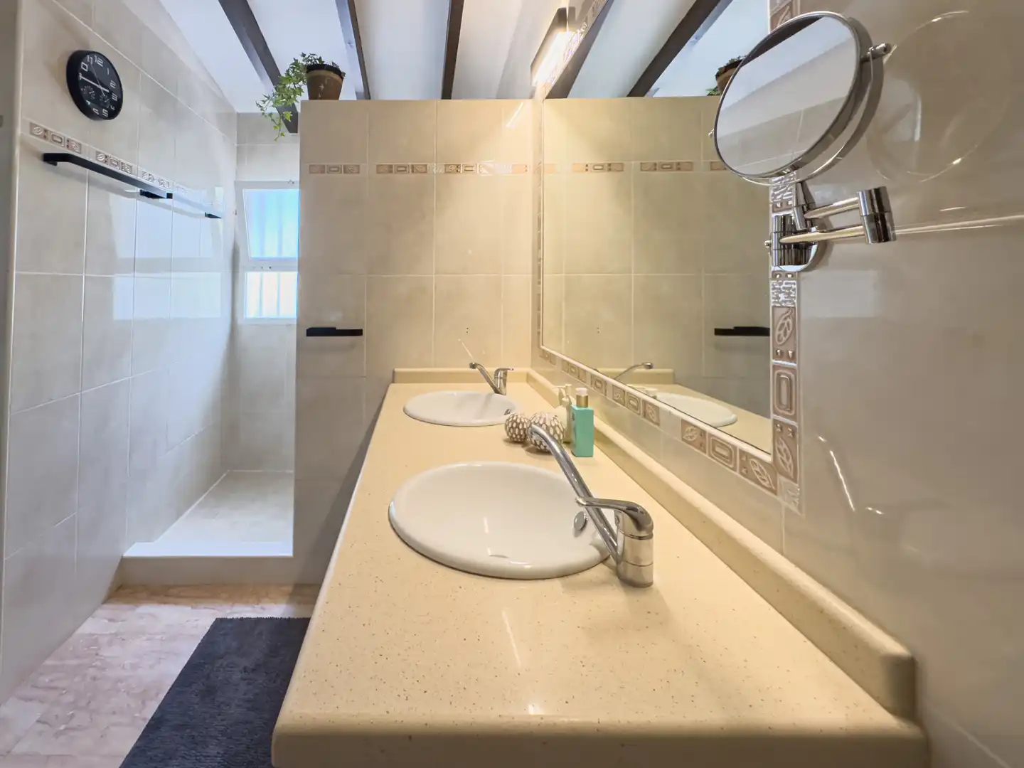 Baño de Casa o chalet en venta en La Nucia con Aire acondicionado, Calefacción y Jardín privado