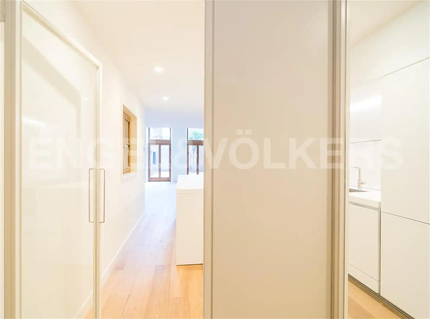 Planta baja en venta en Dreta de l'Eixample