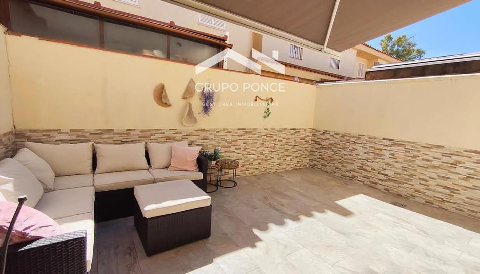 Foto 1 de Casa adosada en venda a Caballero Bonald - San José Obrero - Guadalcacín, Cádiz