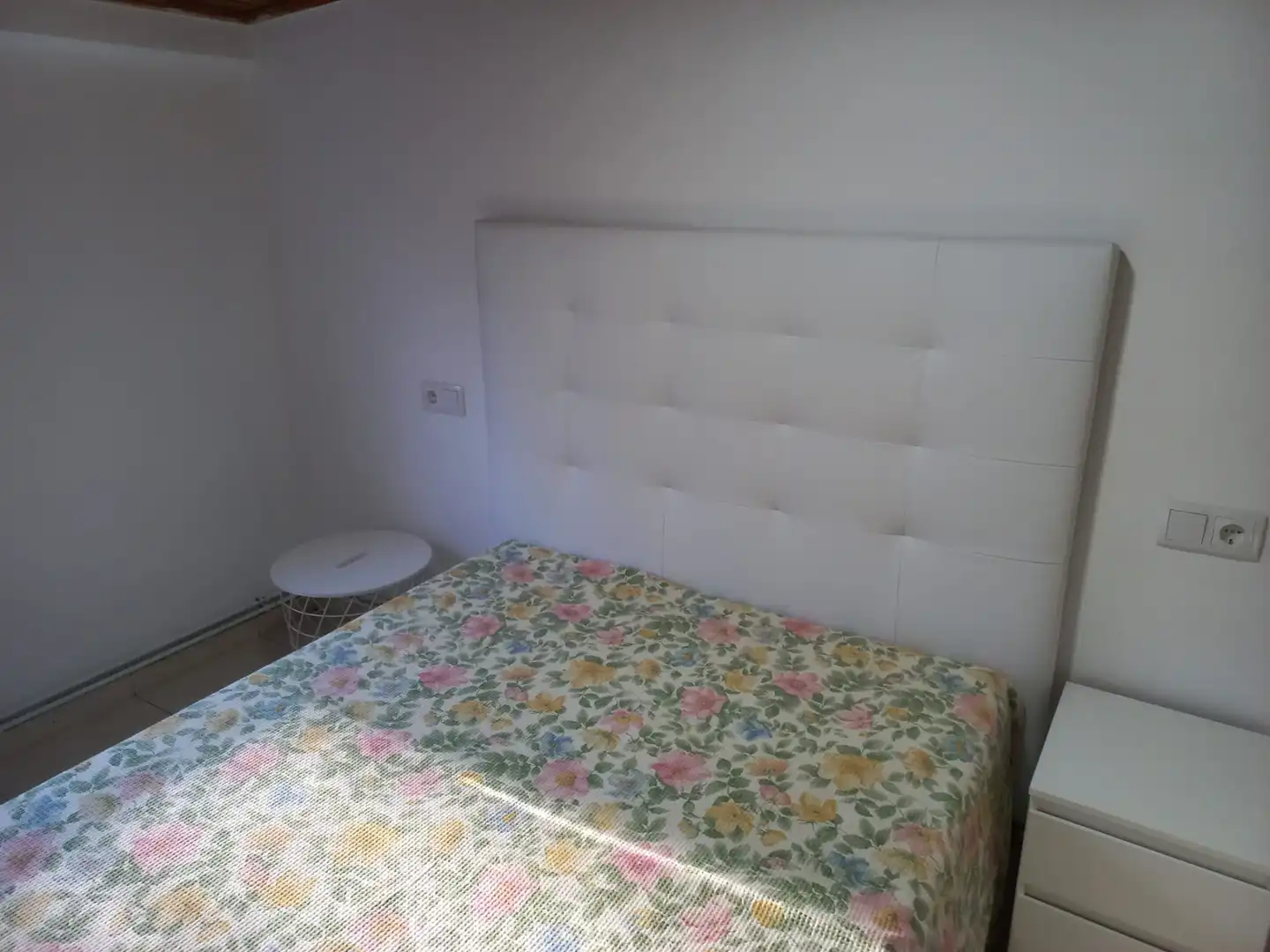 Bedroom of Flat for rent in Santiago de Compostela   with Heating, Furnished and Oven