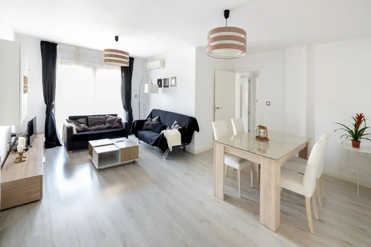 Wohnung zur Miete in Calle Calderón de la Barca, 5, Centro - Ayuntamiento