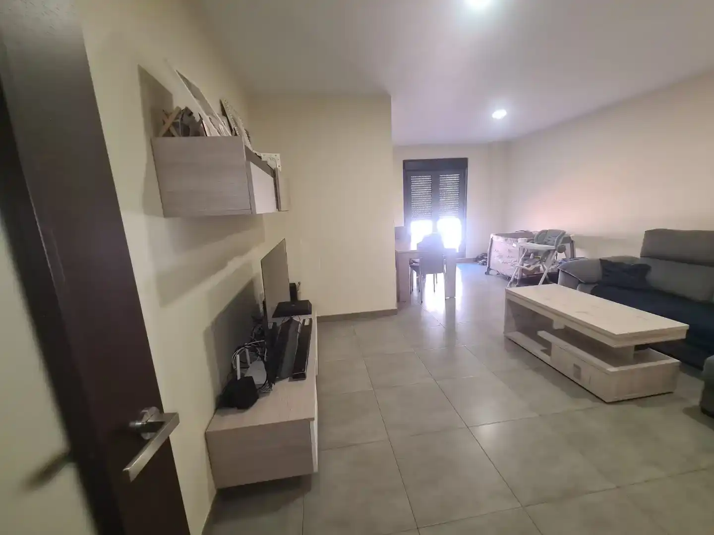 Sala d'estar de Pis en venda en El Ejido amb Aire condicionat