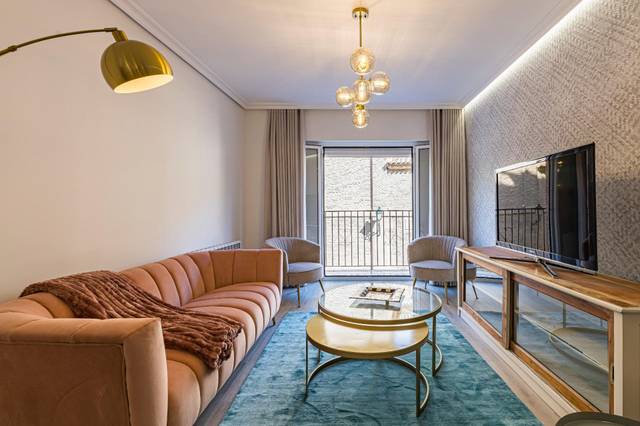 Piso en Alquiler en Calle plaza de Santa Ana en San Lorenzo