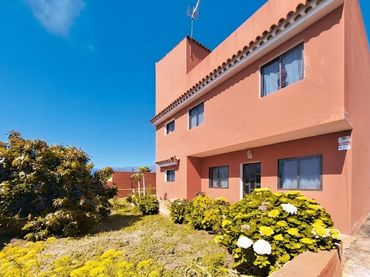 Xalet amb jardí en venda a CONCEPCION A LA