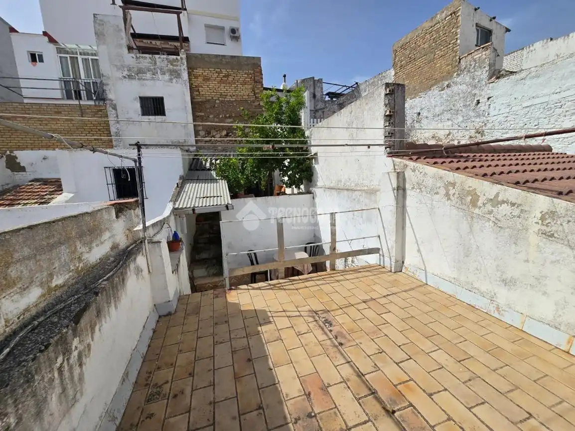 Terrassa de Casa adosada en venda en Morón de la Frontera amb Aire condicionat