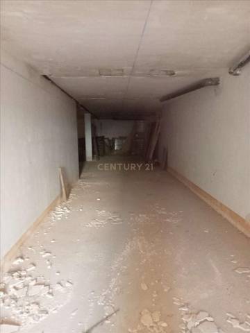 Local comercial en Venta en Juan Ramón Jimenez, 2 en Chella