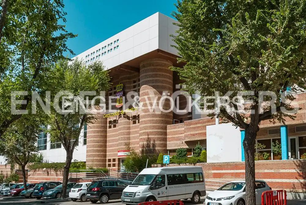 Vista exterior de Piso en venta en Madrid con Aire acondicionado y Calefacción