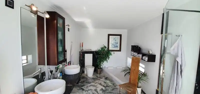Bany de Casa o xalet en venda en Yaiza amb Aire condicionat, Jardí privat i Terrassa