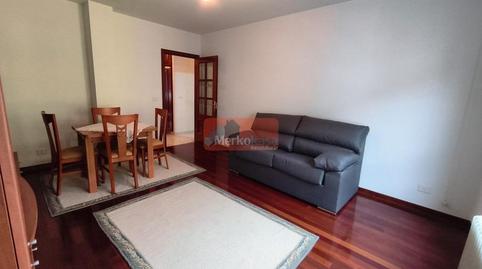 Foto 2 de Piso de alquiler en San Roque - As Fontiñas, Lugo