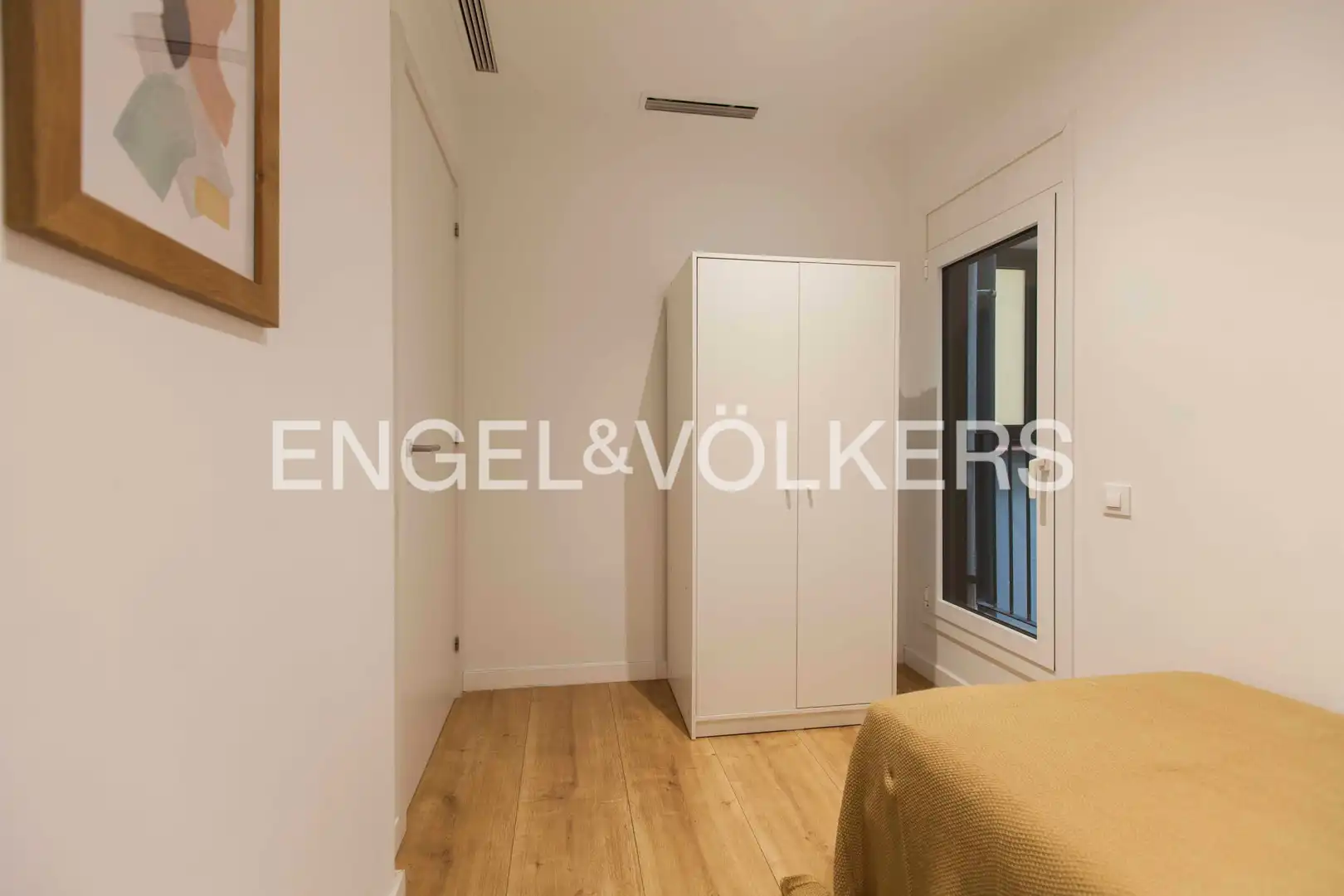 Bedroom of Flat for sale in Barcelona  with Air Conditioner, Heating and Parquet flooring