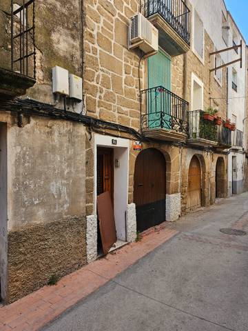 Casa-chalet en Venta en Calle Aire, 14 en Fabara