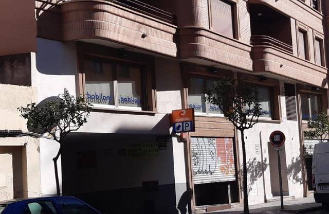 Local comercial en Venta en Parque Ribalta - Plaza de Toros
