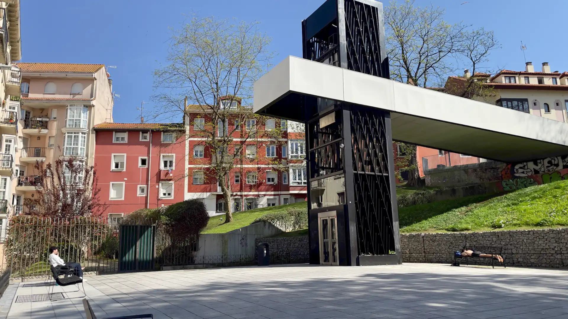 Vista exterior de Piso en venta en Santander con Calefacción, Amueblado y Horno