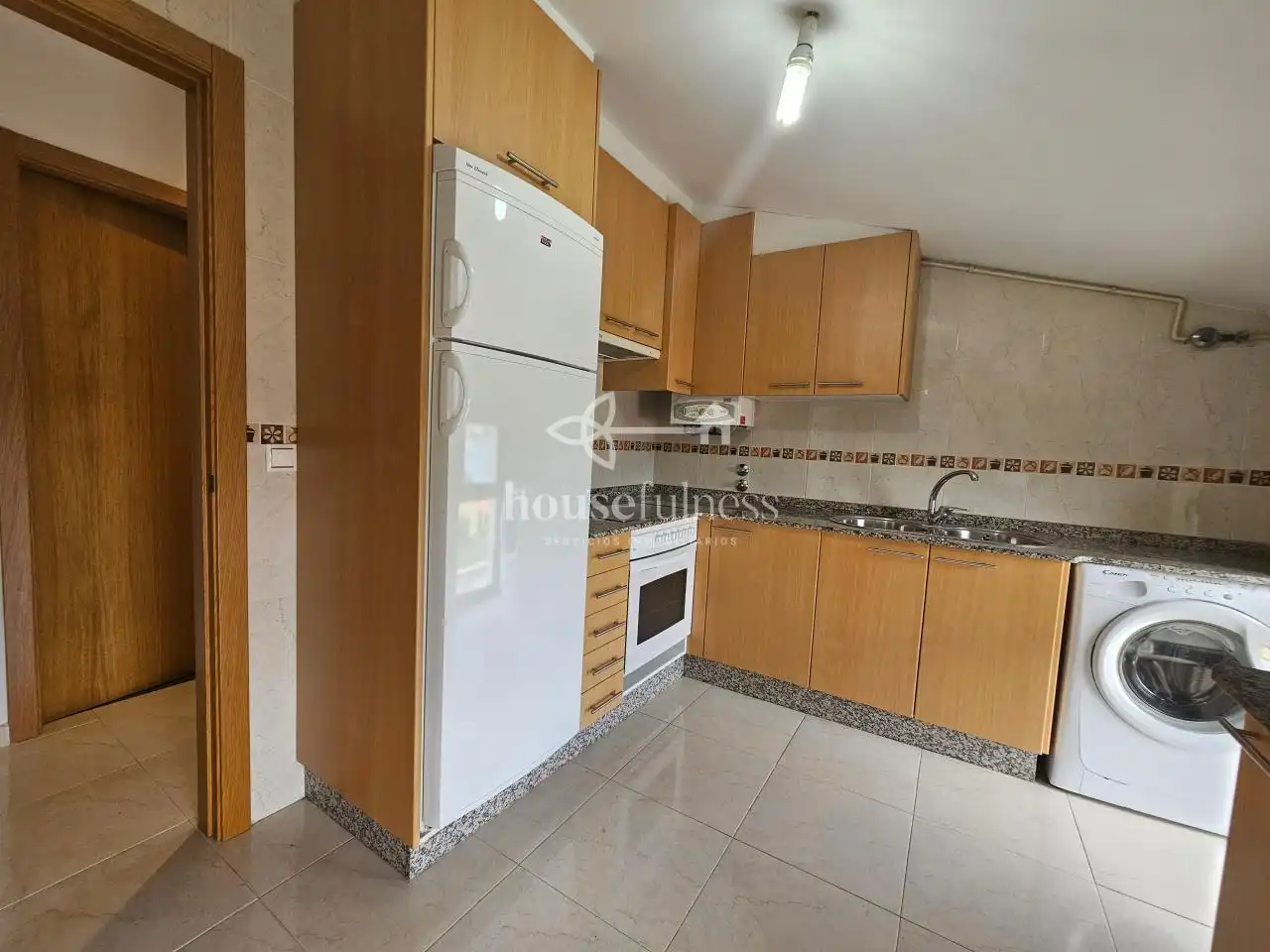 Küche von Wohnung zum Verkauf in Mugardos mit Heizung, Terrasse und Abstellraum