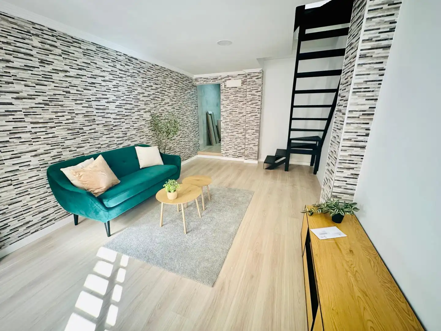 Living room of Detached homes for sale in Málaga  with Terrace and Balcony