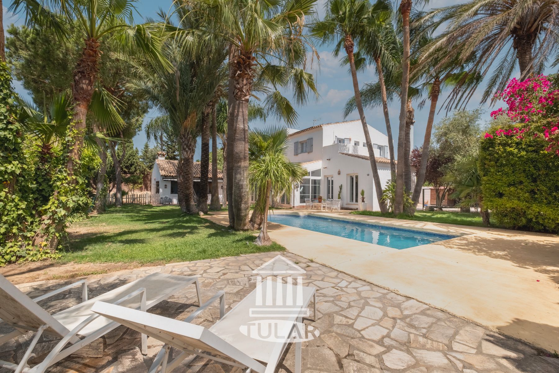 Garden of House or chalet for sale in El Puerto de Santa María  with Air Conditioner, Private garden and Terrace