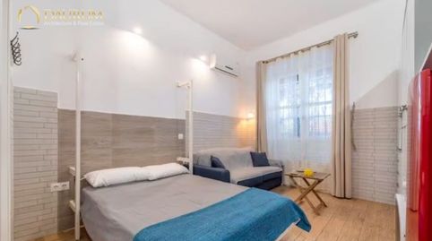 Foto 2 de Piso en venta en Carretera Cádiz Variante, Calahonda, Mijas