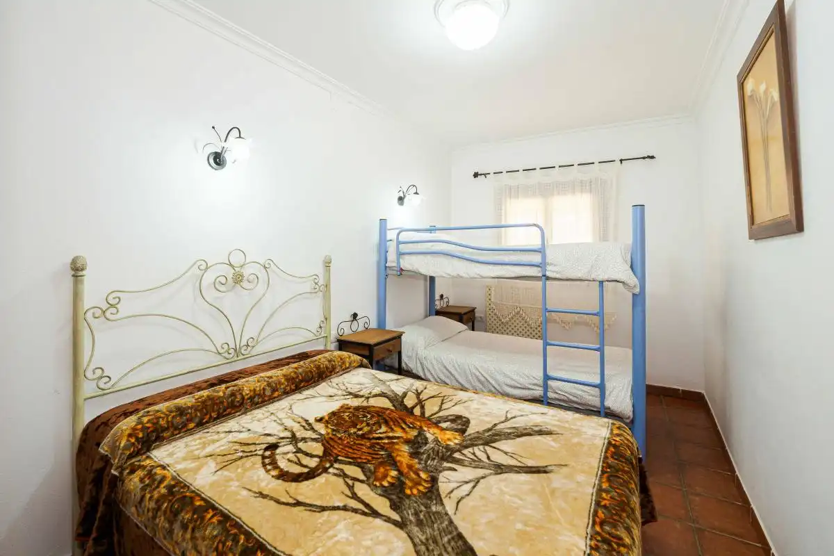 Habitación de Finca rústica en venta en Aracena con Aire acondicionado, Calefacción y Jardín privado