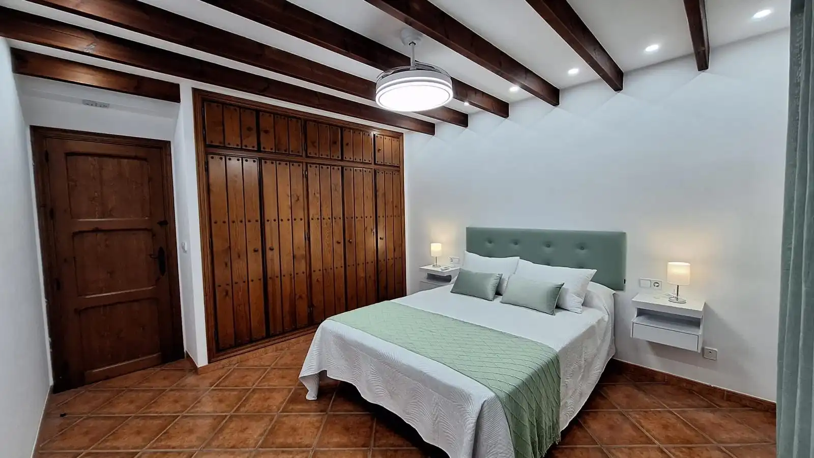 Dormitori de Casa o xalet en venda en Vélez-Málaga