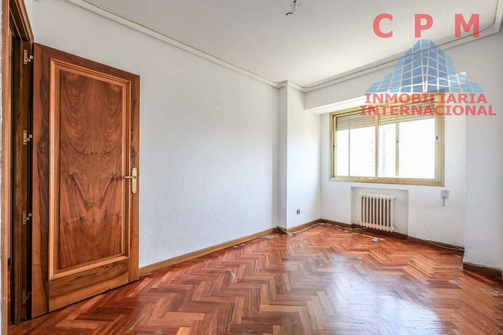 Bedroom of Flat for rent in Madrid  with Air Conditioner, Heating and Parquet flooring