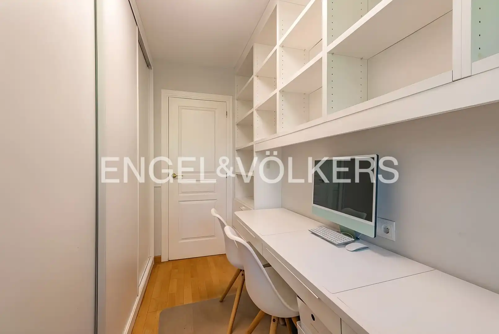 Flat for sale in Sant Cugat del Vallès  with Air Conditioner, Heating and Private garden
