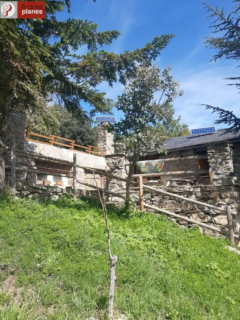 Exterior view of Houses for sale in Les Valls de Valira  with Private garden and Furnished