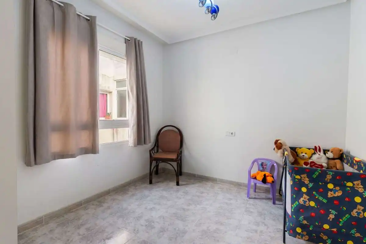 Dormitori de Apartament en venda en Almoradí amb Terrassa