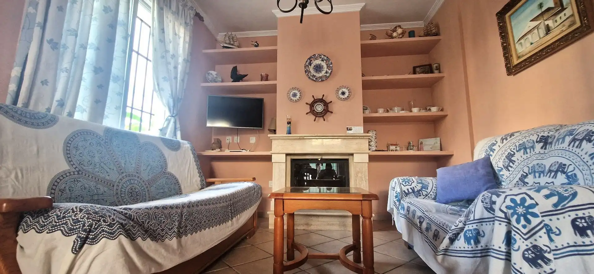 Sala d'estar de Casa o xalet en venda en El Portil amb Aire condicionat, Calefacció i Jardí privat