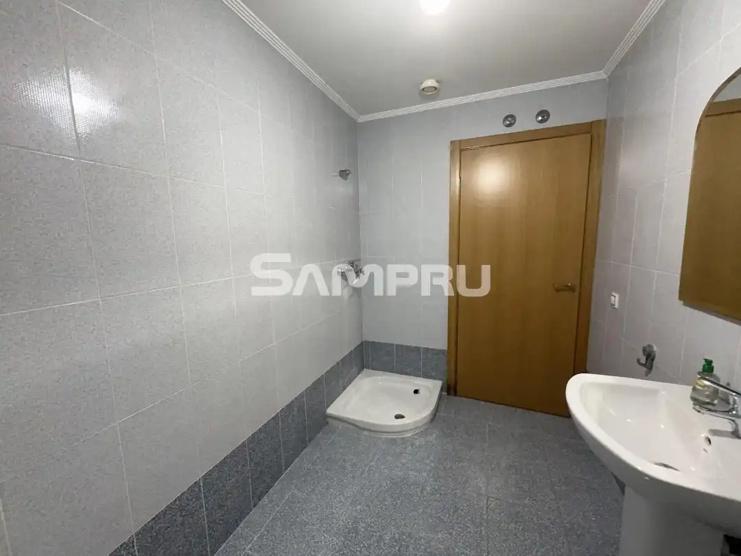 Baño de Piso en venta en Eskoriatza con Calefacción, Jardín privado y Terraza