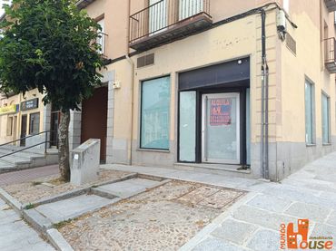 Business premises to rent in Calle Calandria
