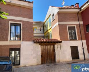 Exterior view of Flat for sale in Villanubla  with Heating, Storage room and Furnished