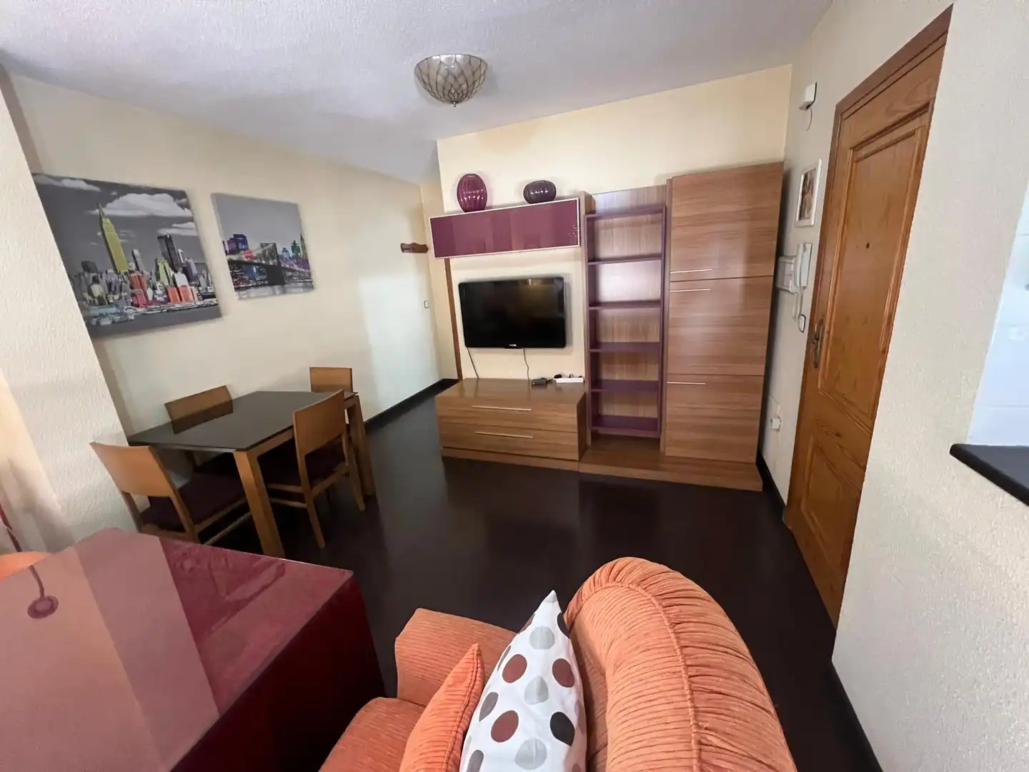Wohnzimmer von Wohnungen zur Miete in Jaén mit Klimaanlage, Möbliert und Waschmaschine