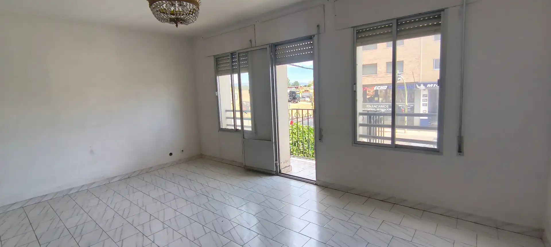Maison mitoyenne à vendre à Avenida Pureza Canelo 65