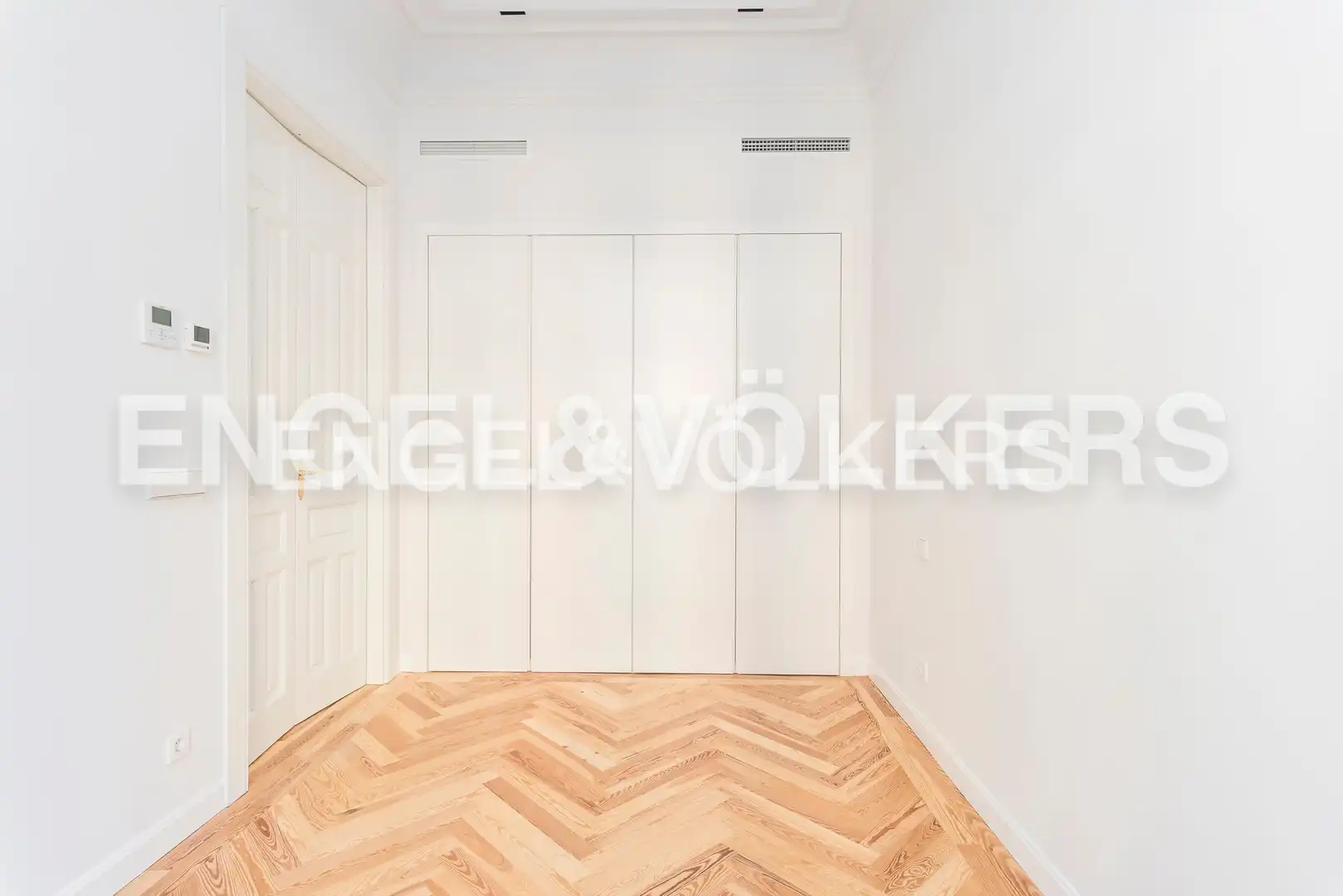 Wohnung zur Miete in Madrid mit Klimaanlage, Heizung und Abstellraum