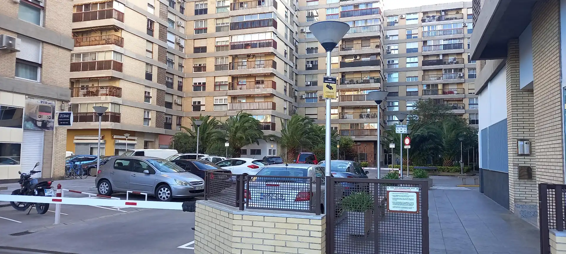 Vista exterior de Garaje de alquiler en Zaragoza