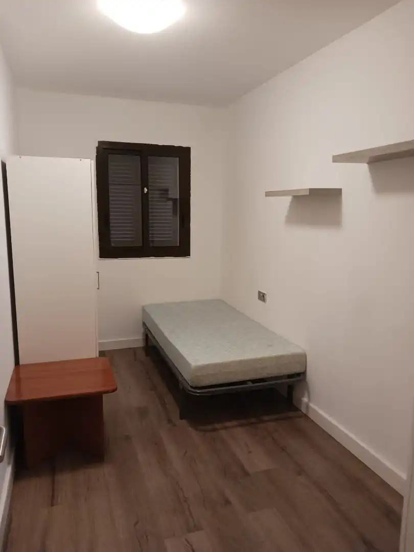 Schlafzimmer von Wohnung zum Verkauf in Sant Jaume d'Enveja mit Klimaanlage, Heizung und Parkett