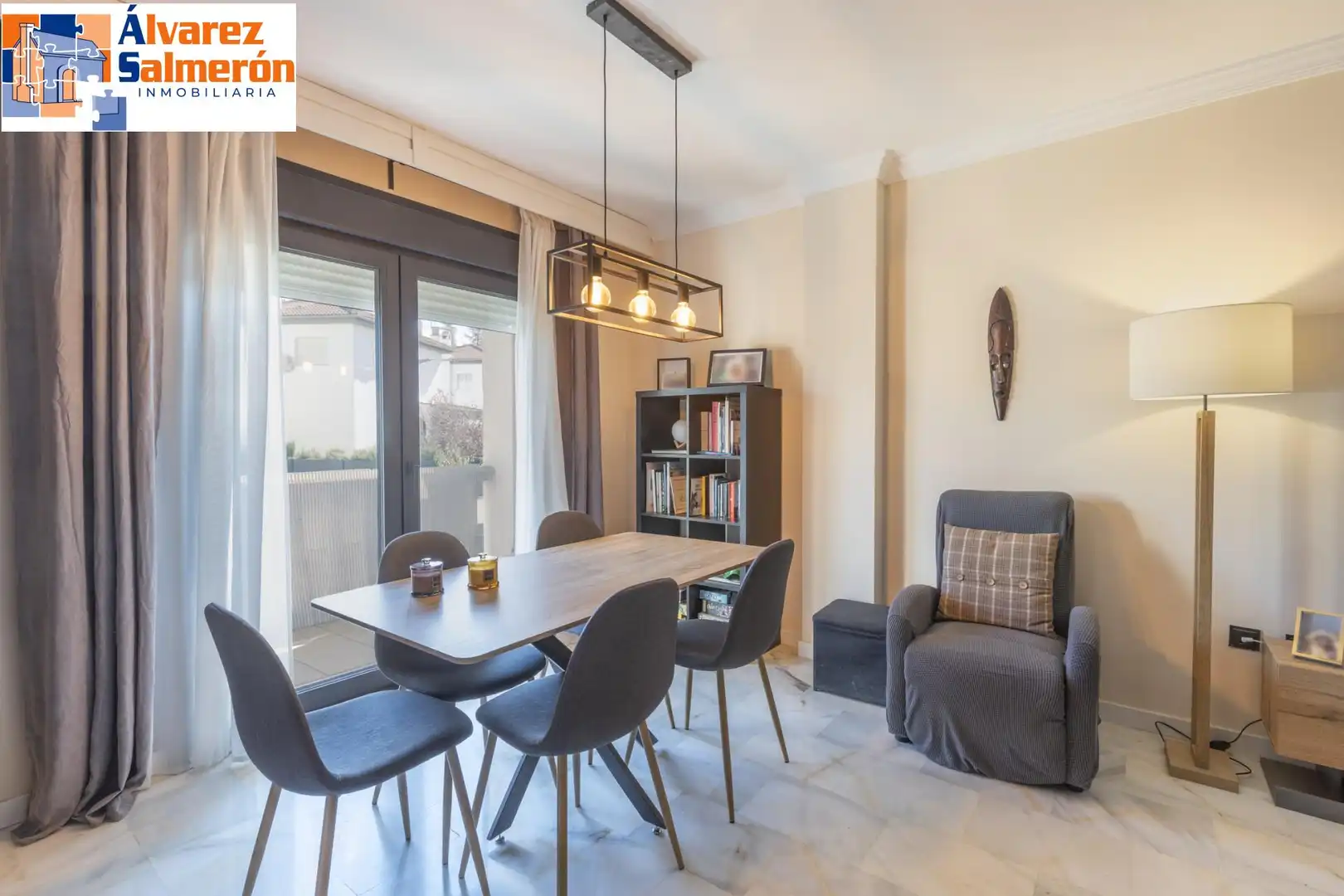 Appartamento con terrazza in vendita a Avenida de la Casa Grande, imagen 3