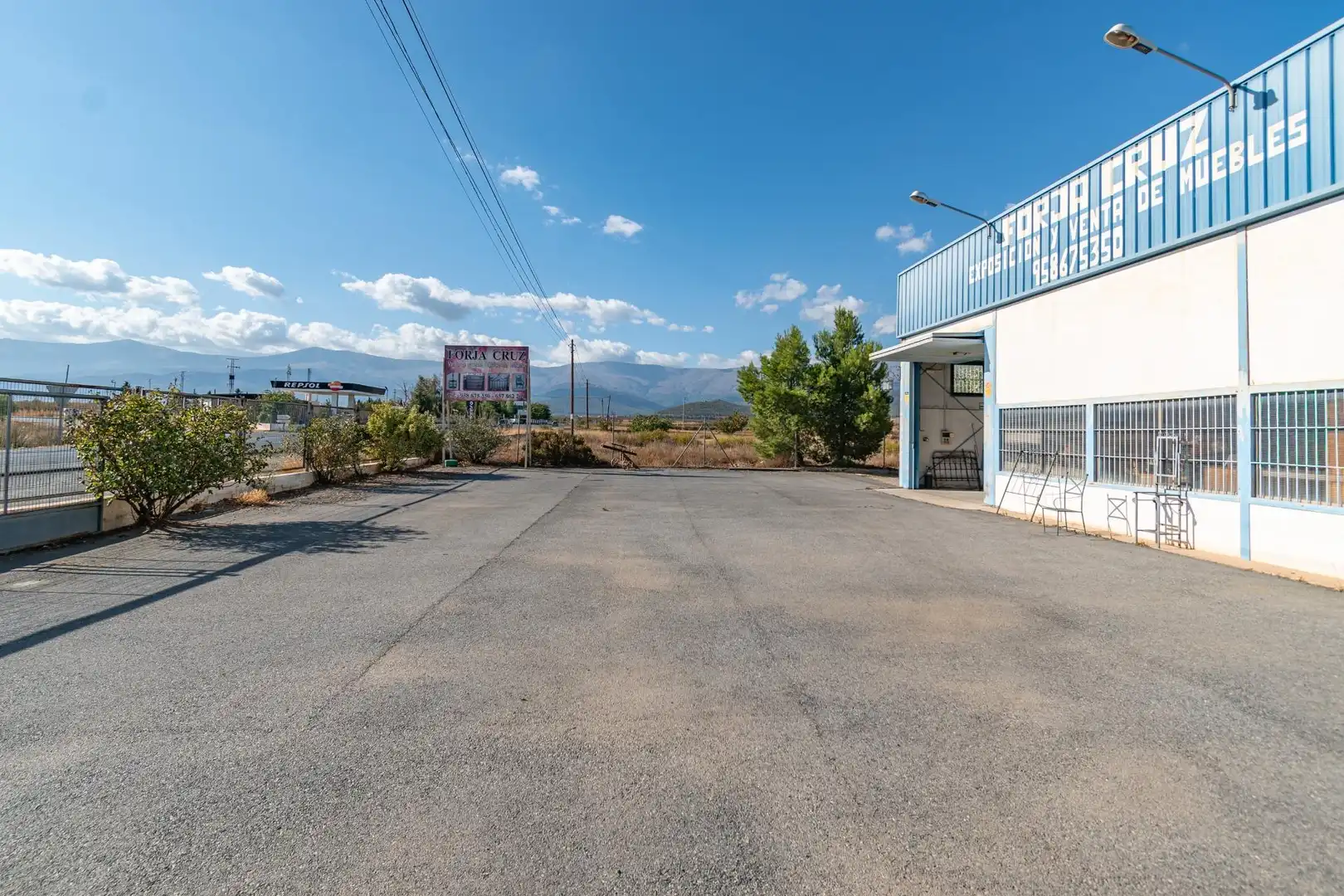 Vista exterior de Nave industrial en venta en Cogollos de Guadix