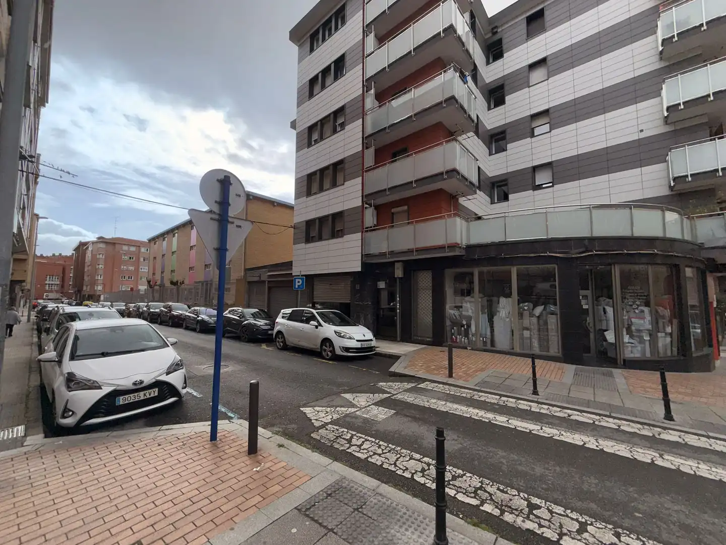 Vista exterior de Local en venda en Barakaldo 