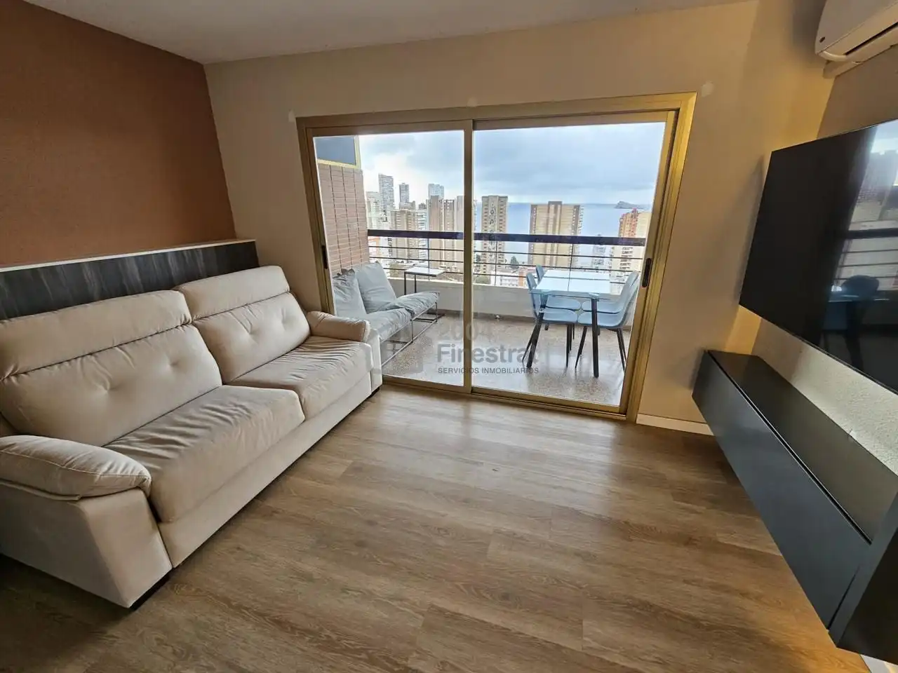 Living room of Study for sale in Benidorm  with Air Conditioner, Terrace and Furnished
