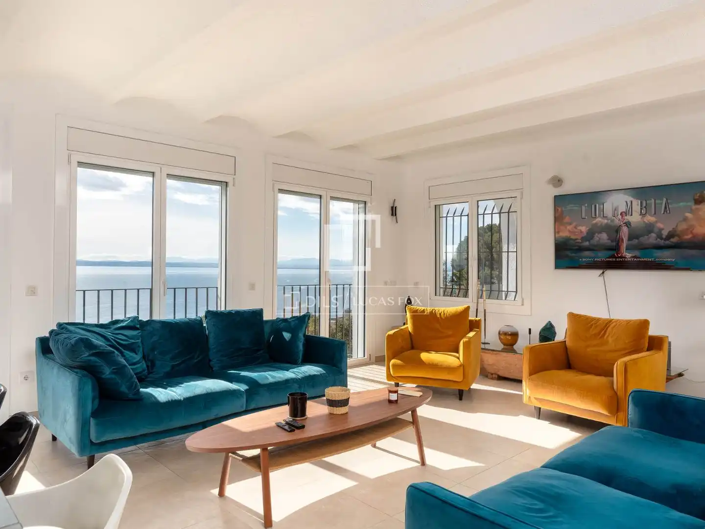 Sala d'estar de Casa o xalet en venda en Roses amb Aire condicionat, Calefacció i Jardí privat