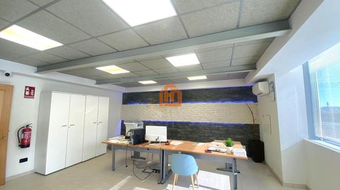 Foto 3 von Fabrikhallen zur Miete in Camino de la Cruz, Trobajo del Camino, San Andrés del Rabanedo