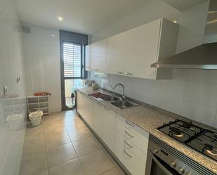 Kitchen of Flat for sale in L'Hospitalet de Llobregat  with Balcony