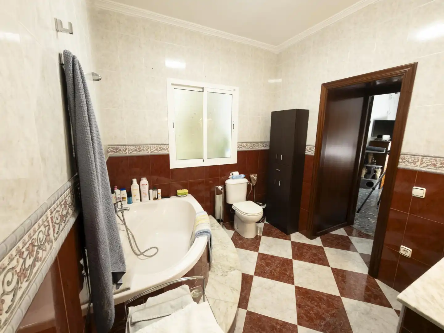 Baño de Apartamento en venta en Coria del Río