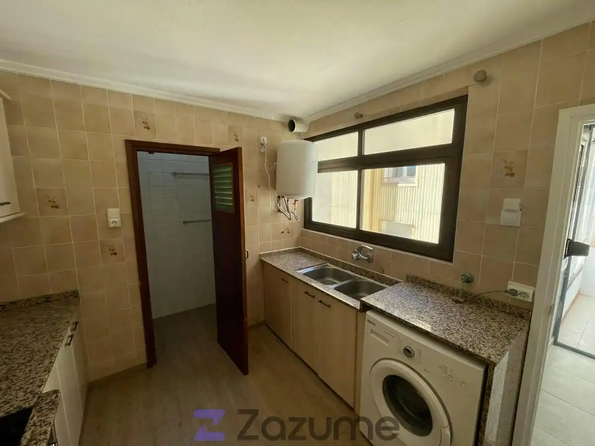 Küche von Wohnung zur Miete in Ontinyent mit Klimaanlage, Abstellraum und Möbliert