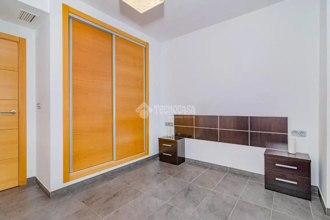 Schlafzimmer von Wohnung zum Verkauf in Alhendín mit Klimaanlage und Möbliert