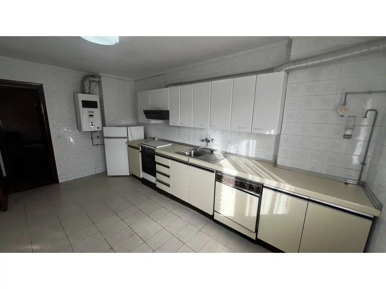 Appartamento in vendita a Calle CALLE BERMEJILLO 1, imagen 22