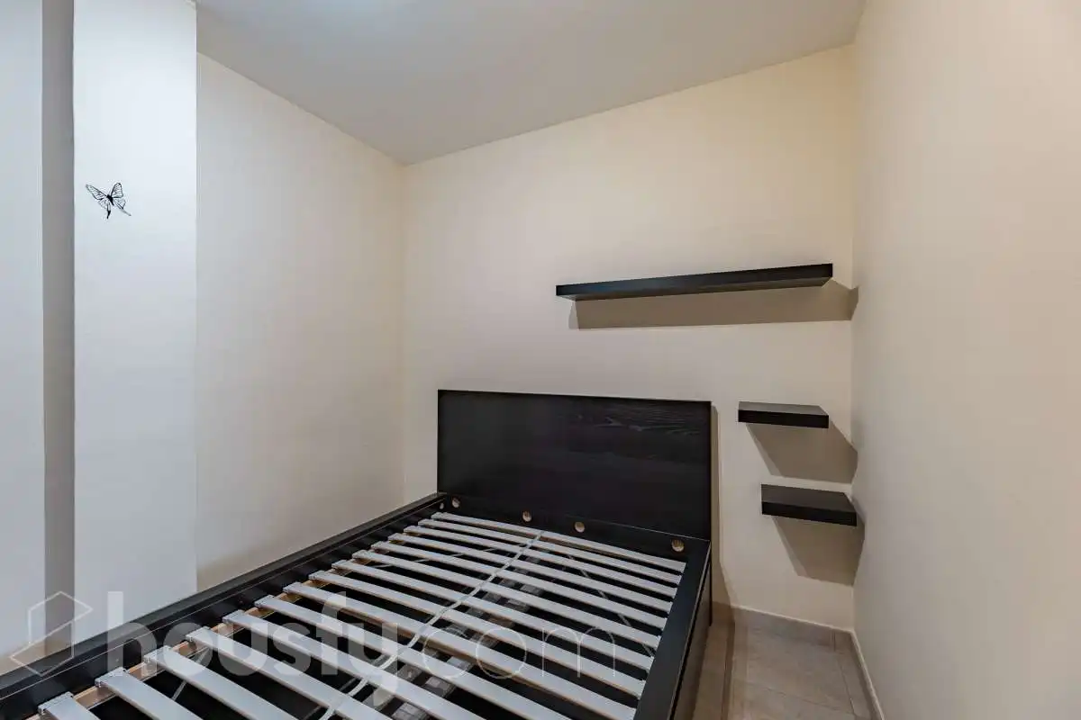 Habitación de Piso en venta en Sant Boi de Llobregat con Calefacción, Amueblado y Balcón