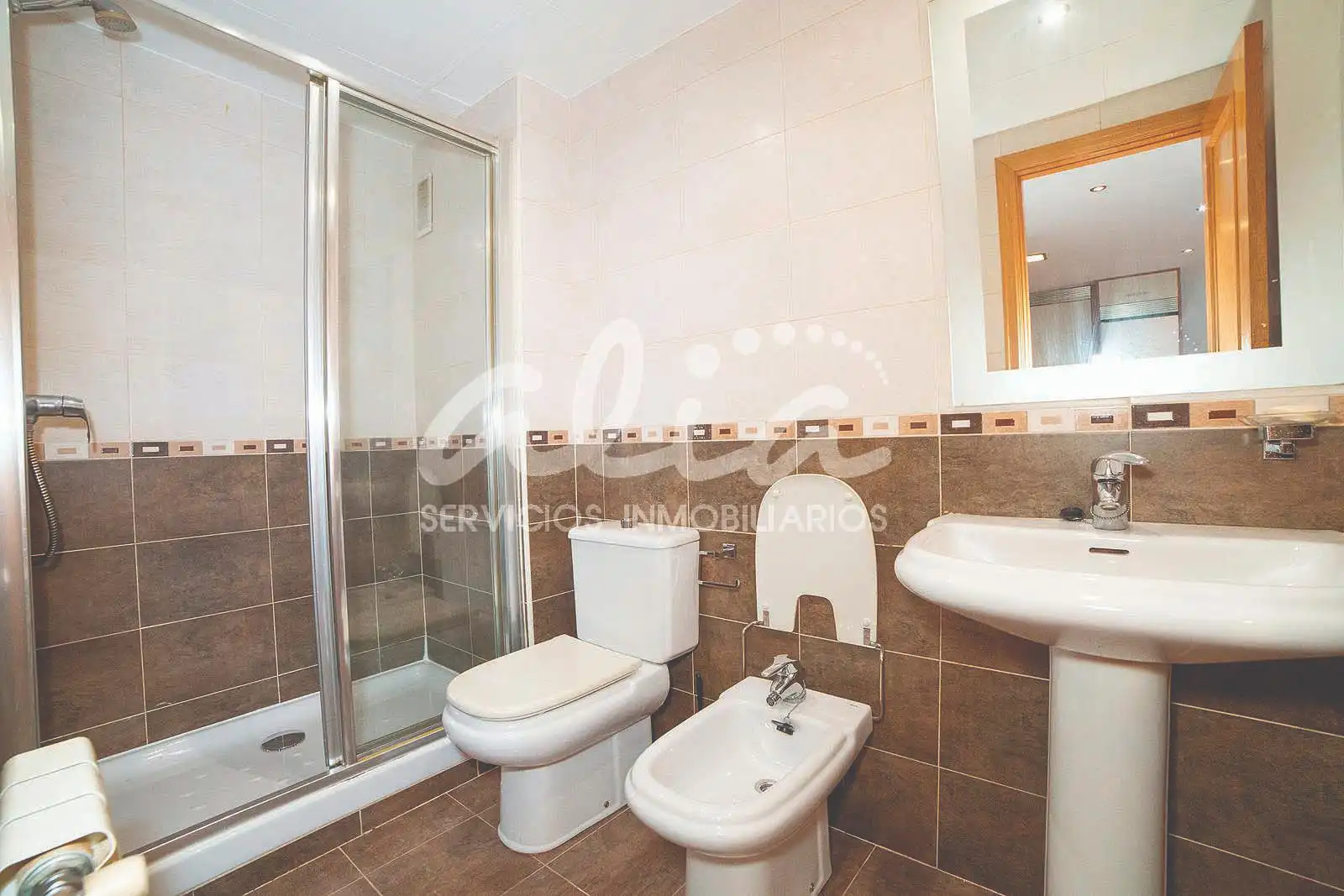 Baño de Piso en venta en Aranjuez con Calefacción, Amueblado y Horno