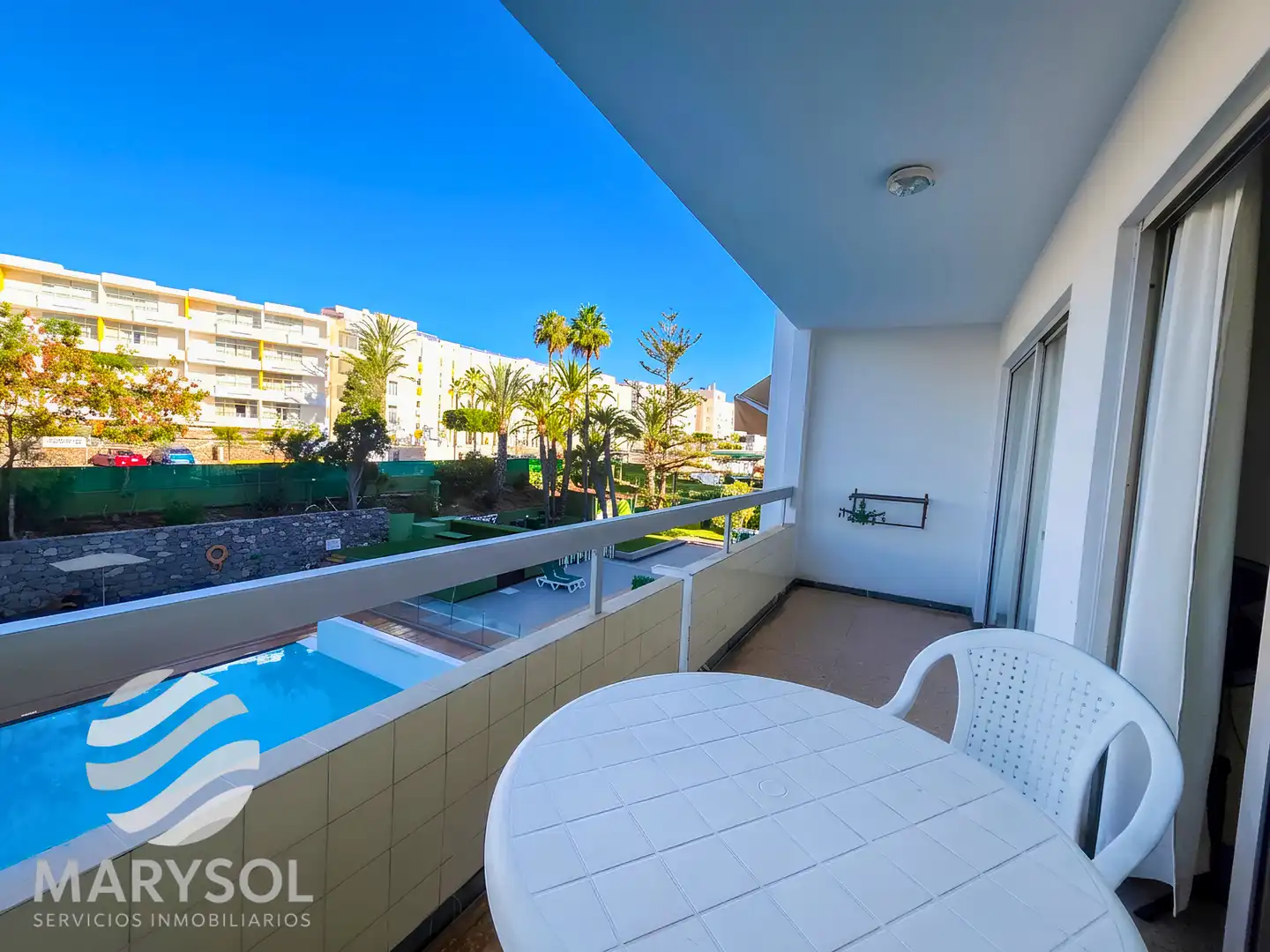 Terrassa de Apartament en venda en San Bartolomé de Tirajana amb Terrassa, Moblat i TV